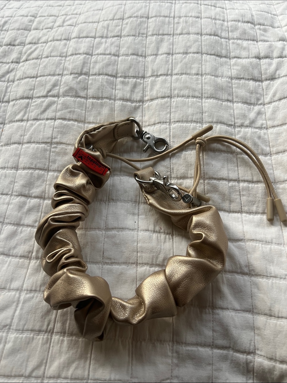 Topologie Gold Synthetic Leather Bungee Wrist Strap - Picture 3 of 4
